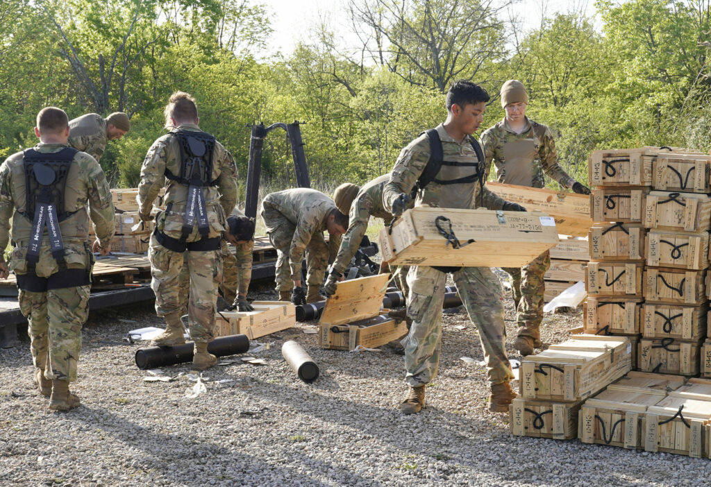 Apex 2 usage militaire